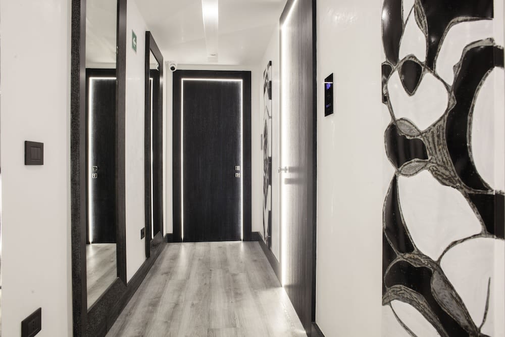 LHP Suite Napoli Parco Margherita 2