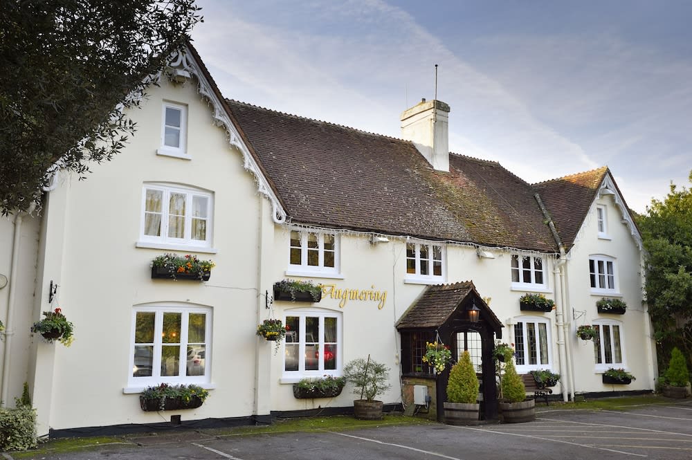 Angmering Manor Hotel 1