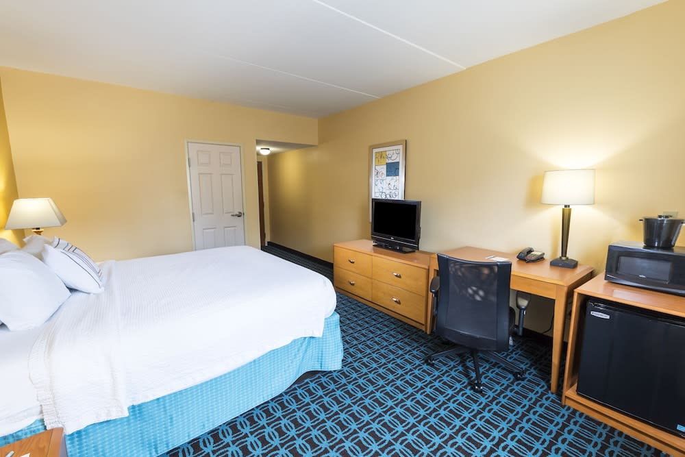 Fairfield Inn & Suites Marianna 5