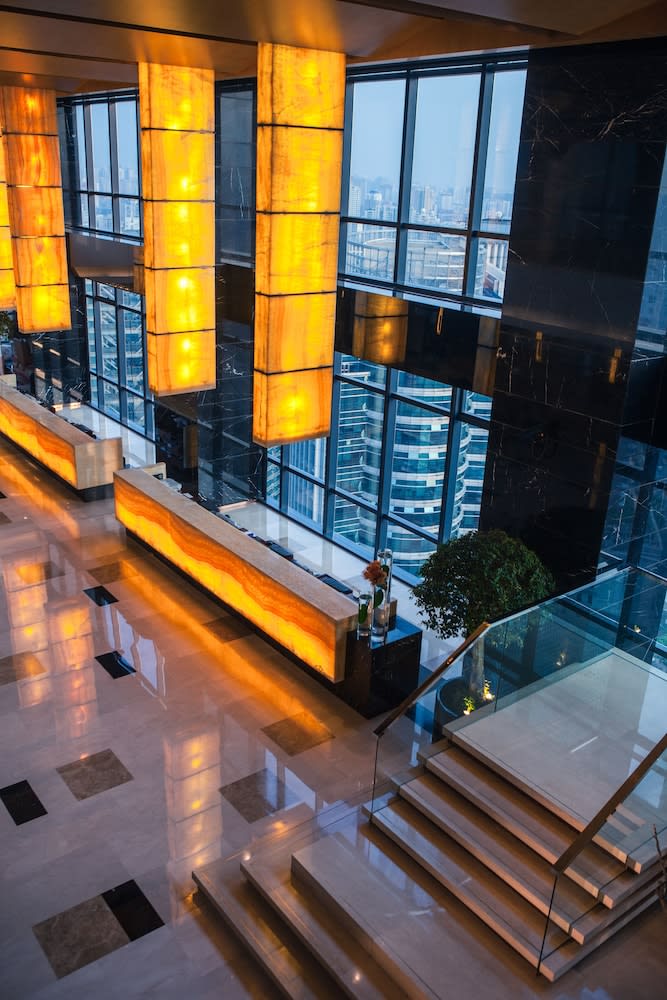 Renaissance Shanghai Zhongshan Park Hotel 2