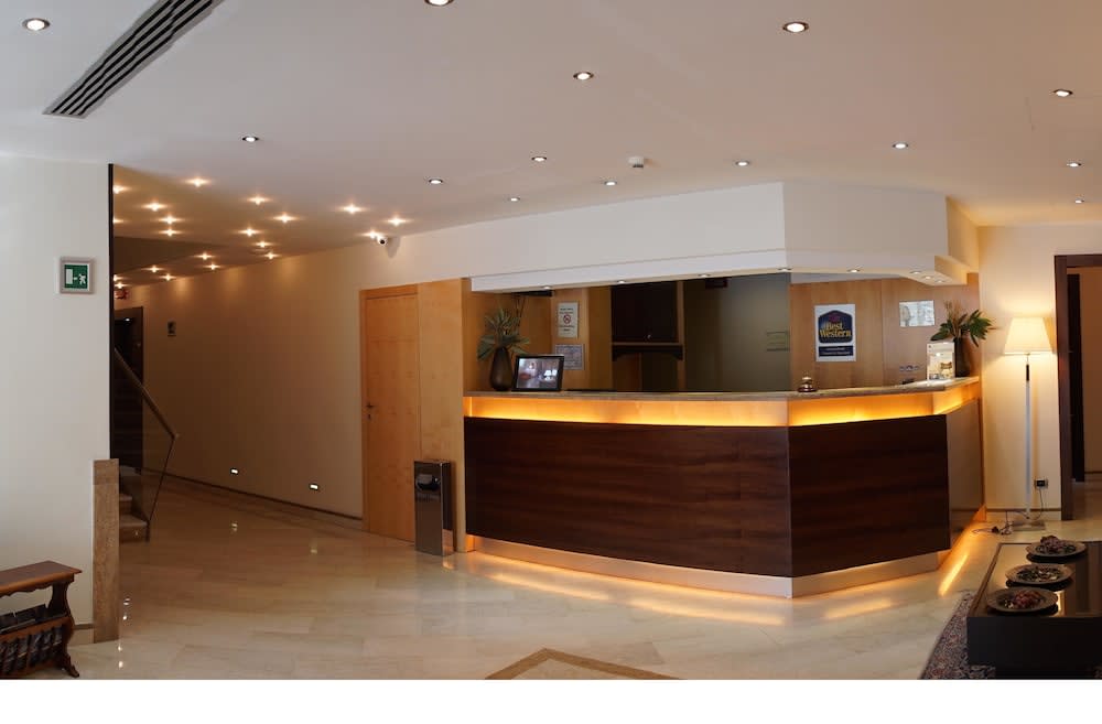 Suites & Residence Hotel 2