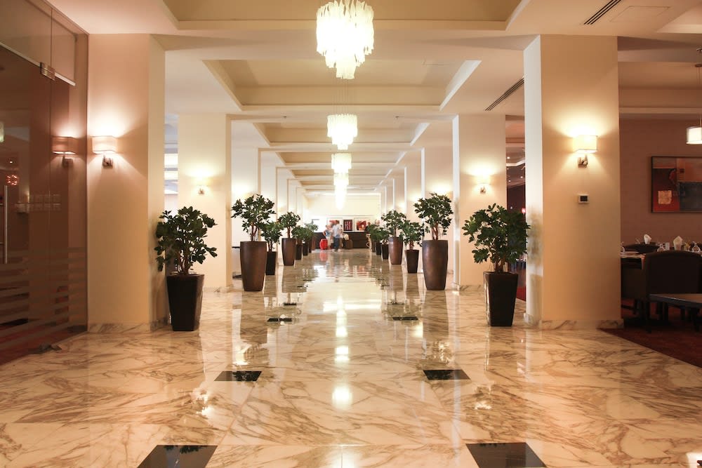 Grand Palace Hotel 2