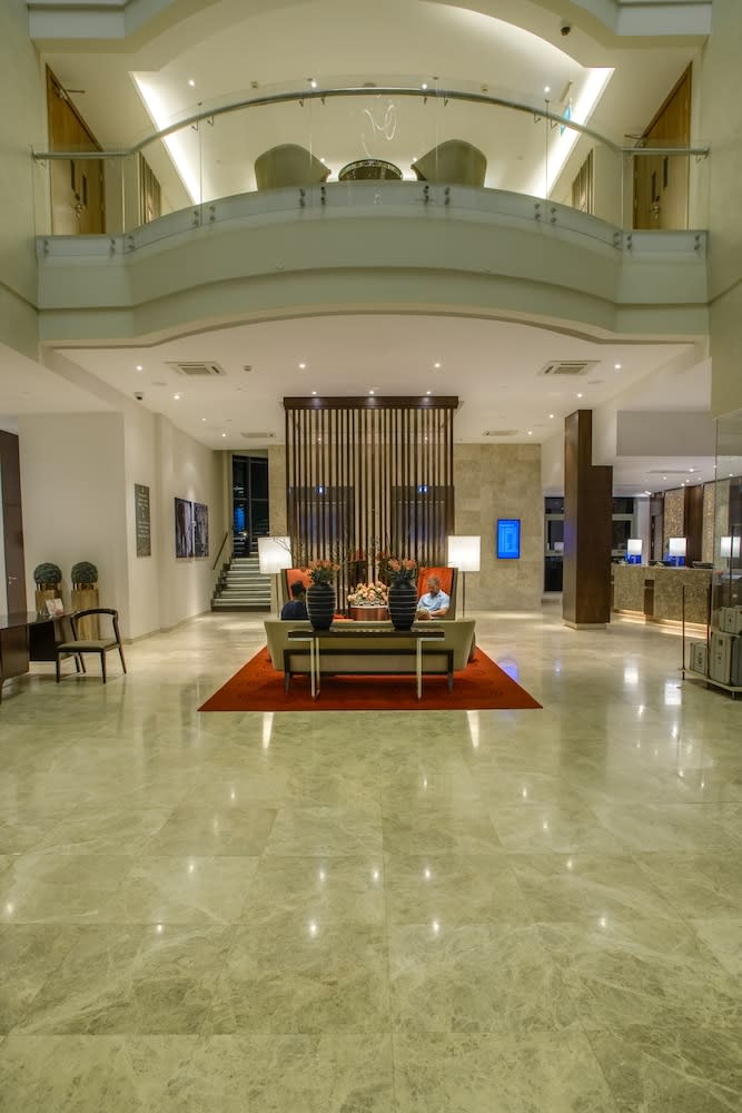 Crowne Plaza Nairobi Airport by IHG 2