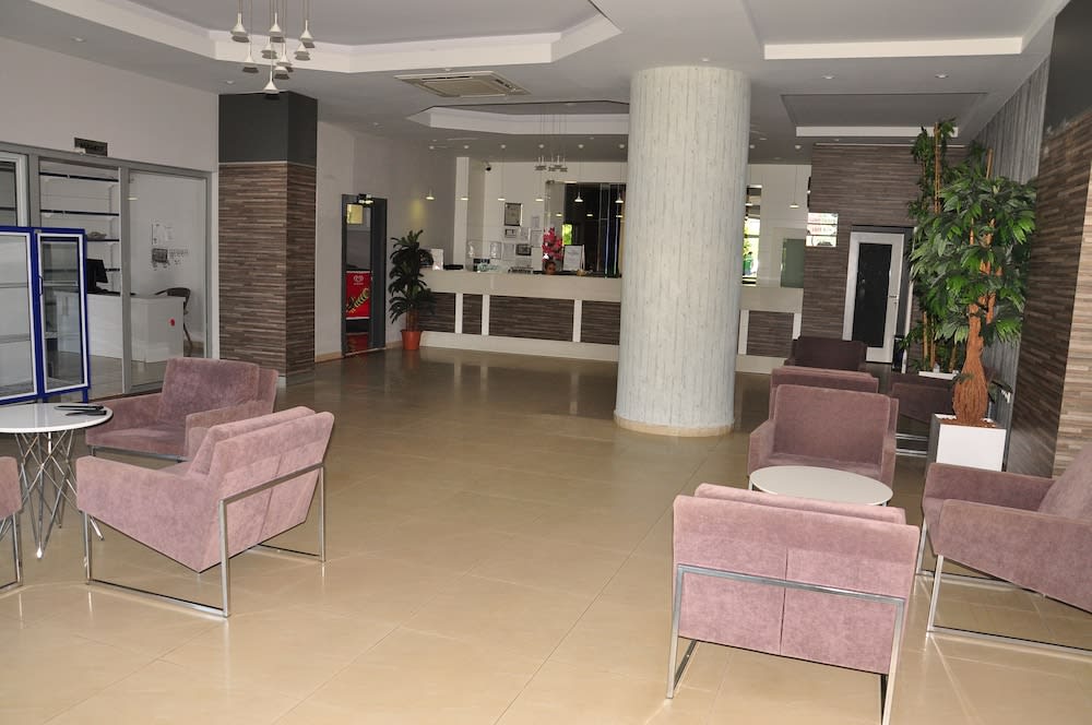 Vega Green Apart Hotel 2