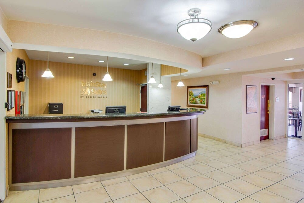 MainStay Suites Texas Medical Center-Reliant Park 1