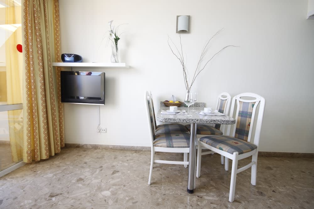 Atlantic Beach Club 4