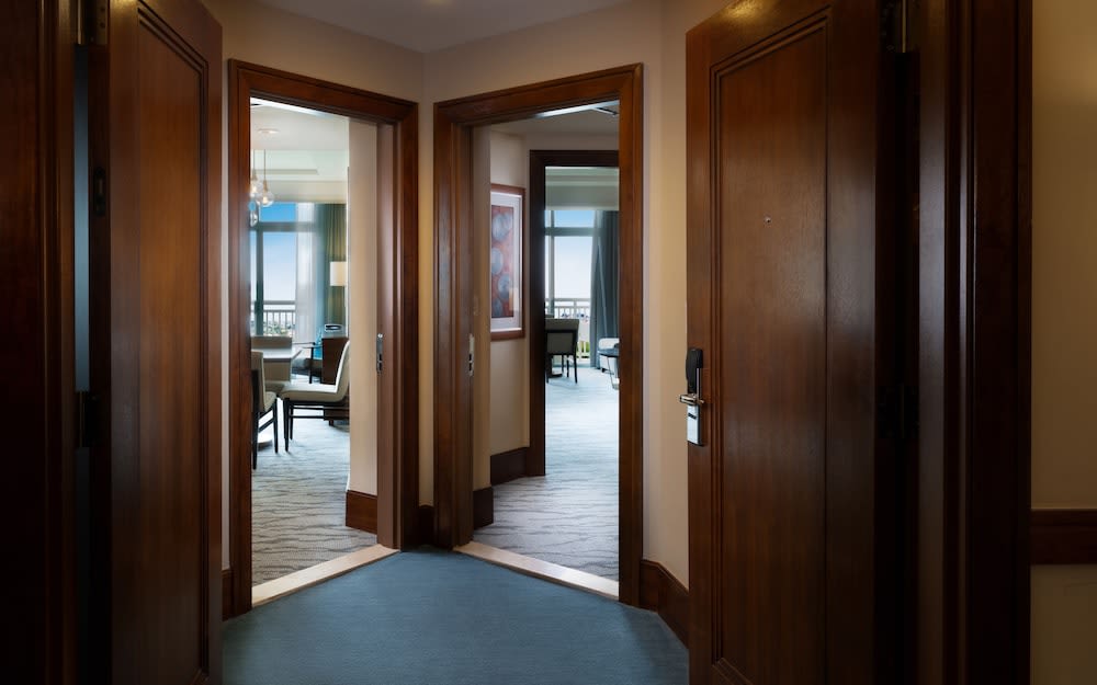 The Reef at Atlantis 5