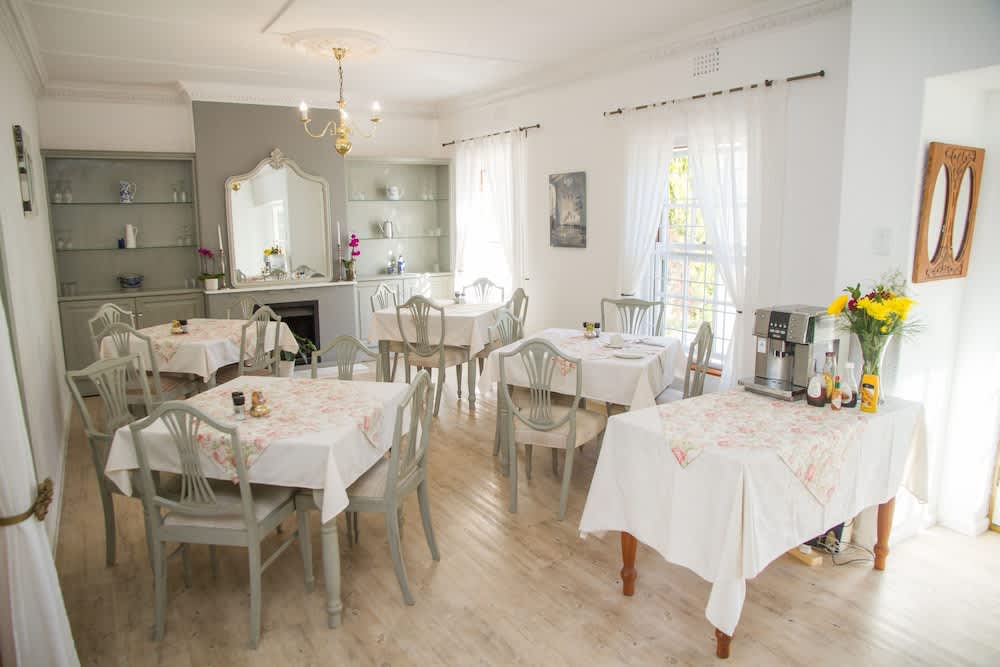 Howards End Manor B&B 2