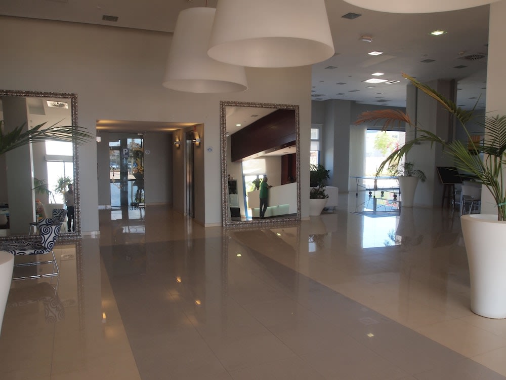 Apartamentos Europa House Sun Beach 2