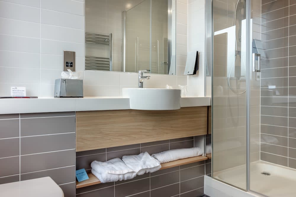 Holiday Inn Express WIGAN by IHG 5