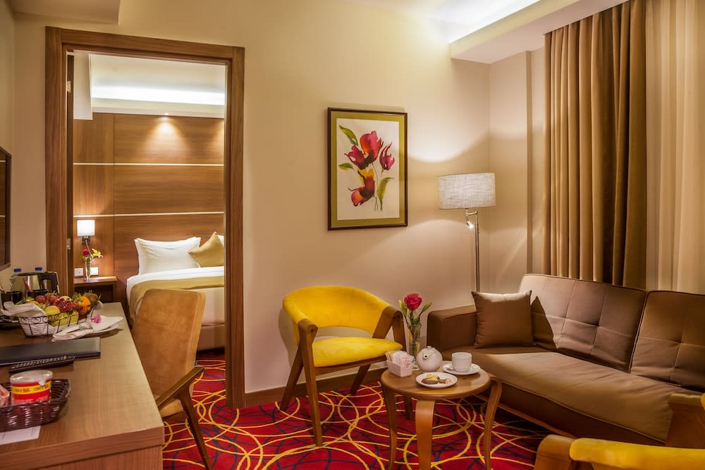 Gerasa Hotel 1