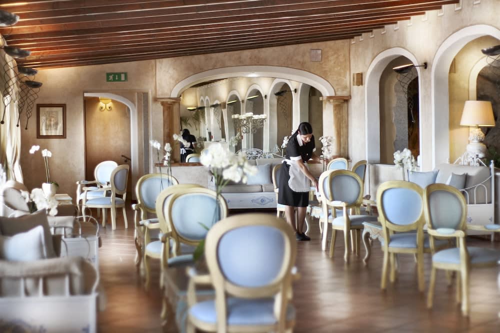 COLONNA RESORT, a Colonna Luxury Beach Hotel, Porto Cervo 4