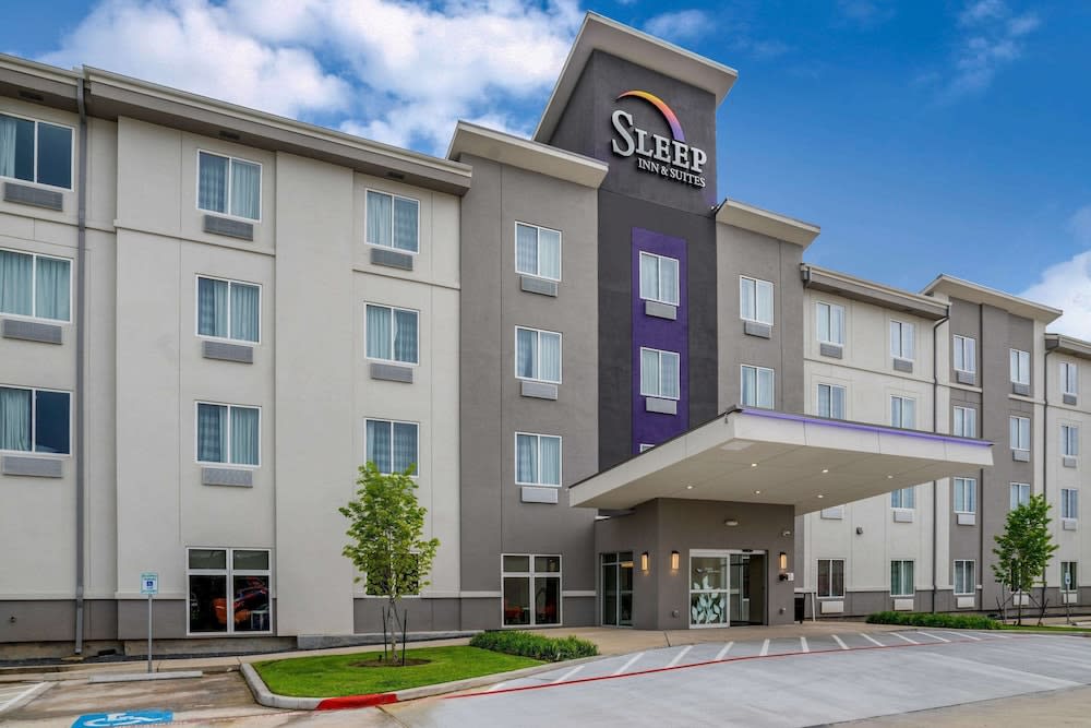 Sleep Inn & Suites near Westchase 1