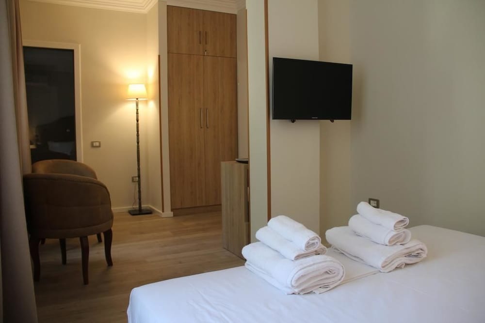 Hotel Hermes Tirana 4