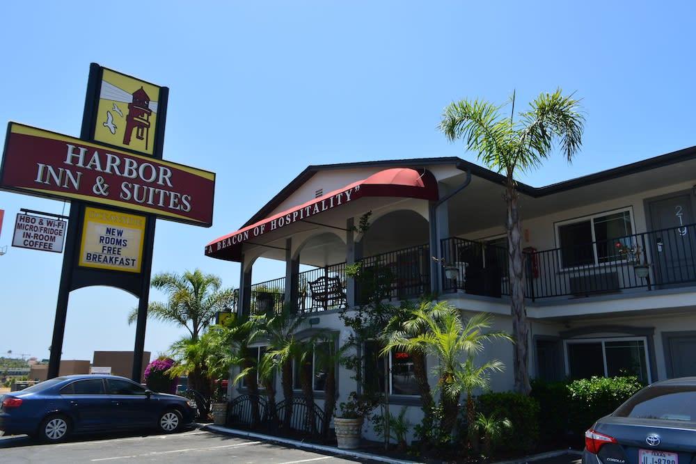 Harbor Inn & Suites Oceanside 1