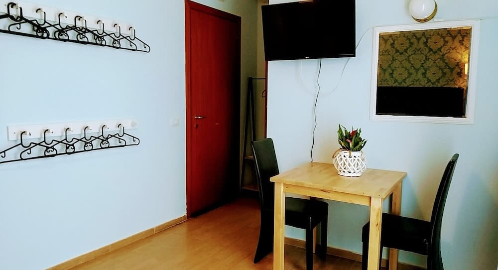 Hotel magnolia 1000 mt dal casello 5