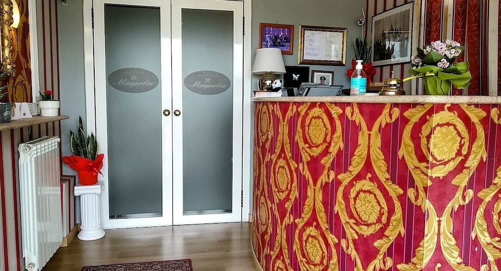 Hotel magnolia 1000 mt dal casello 4