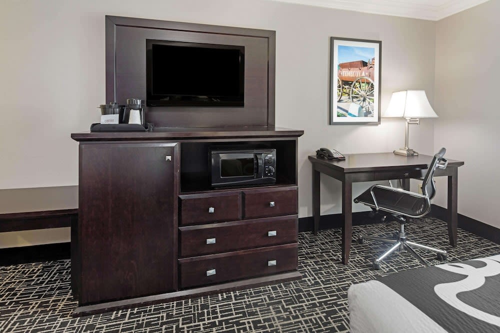 La Quinta by Wyndham Temecula 5