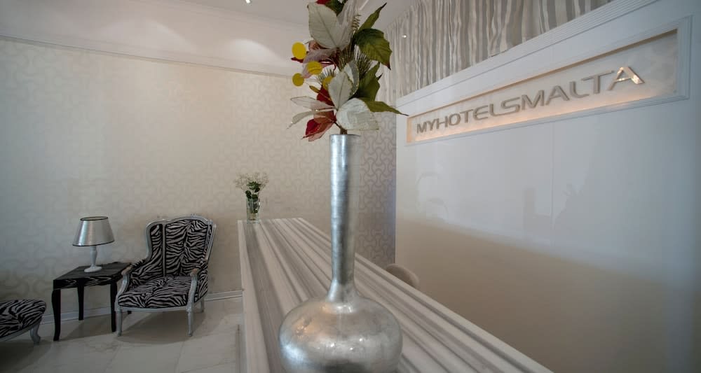 Sliema Marina Hotel 2