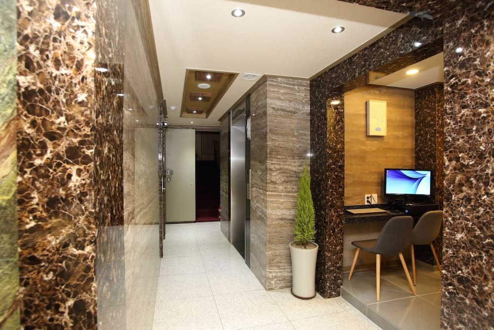 Daeyoung Hotel Myeongdong 2