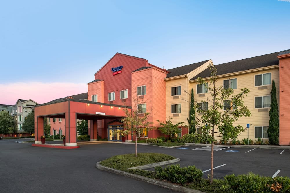 Fairfield Inn & Suites by Marriott Portland North 1