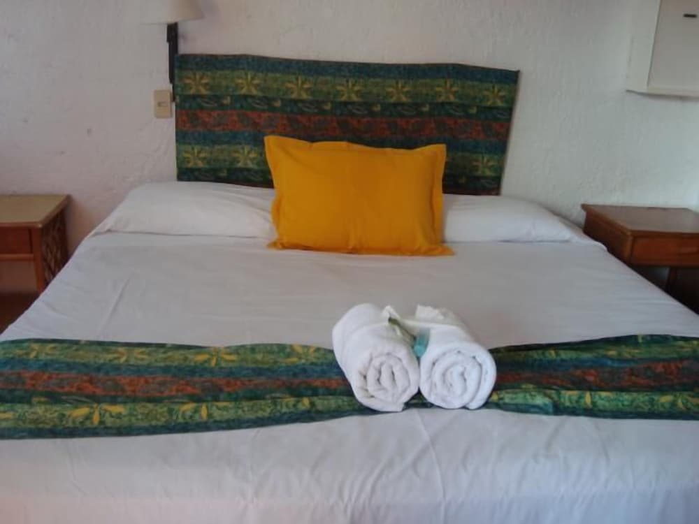 Grand Royal Lagoon, Cancun Best deals