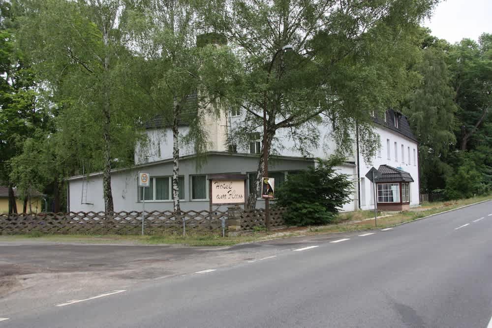 Hotel am Fluss 1