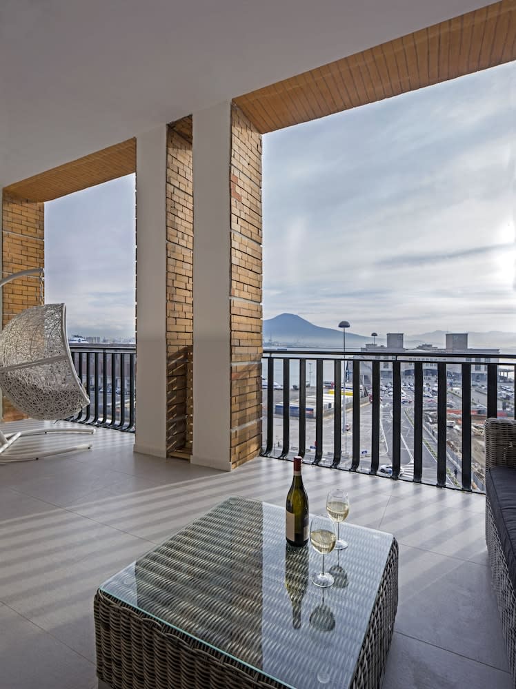 Relais Castel Nuovo 1