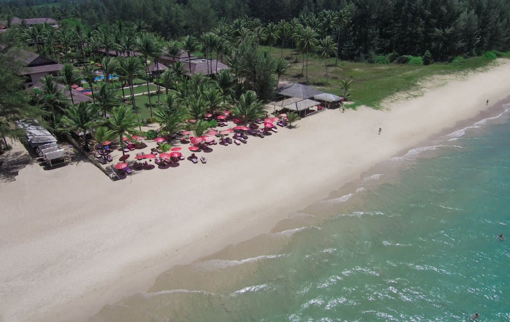 Andamania Beach Resort, Khaolak - SHA plus 1