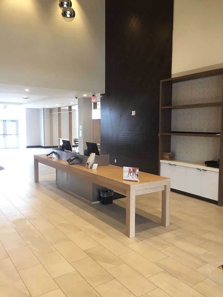 Holiday Inn & Suites MOUNT PLEASANT by IHG 2