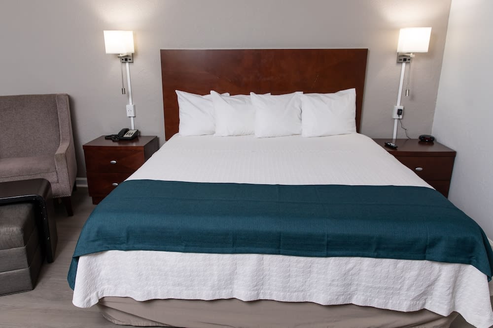 Studio 6 Ocala, FL 5