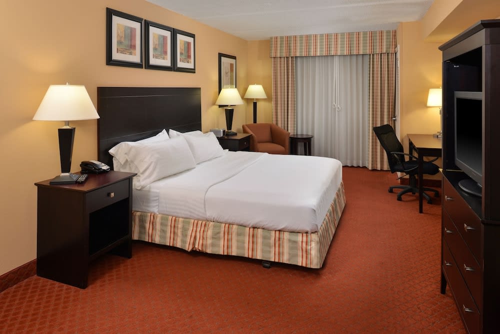 Holiday Inn Martinsburg by IHG 5