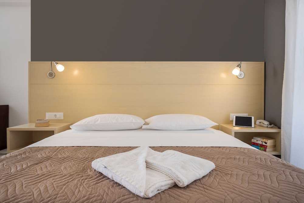 Esplanade Apartments 4