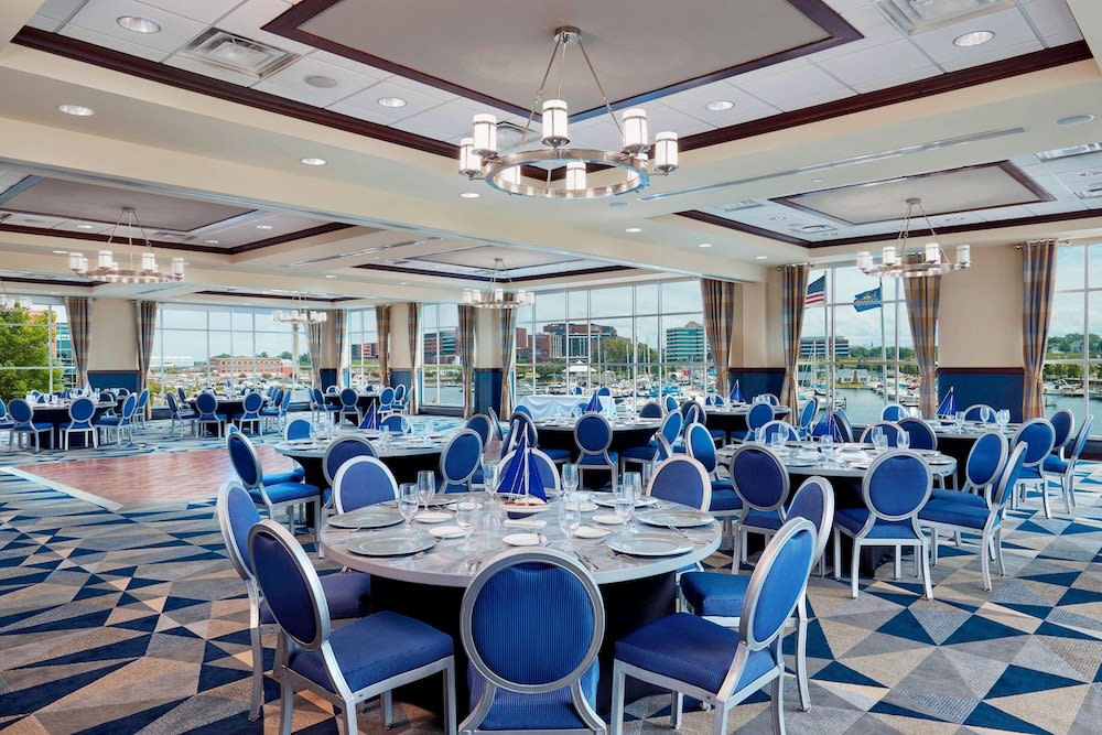Sheraton Erie Bayfront Hotel 2