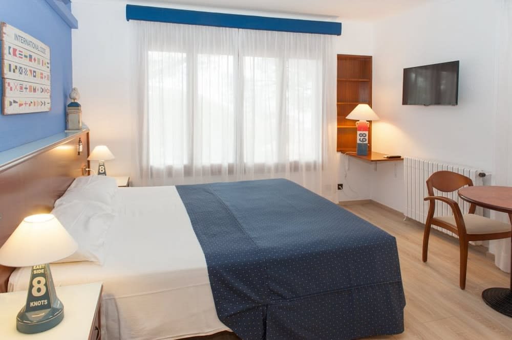 Hotel Garbi 5
