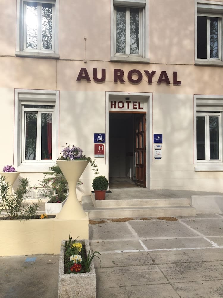 Au Royal Hotel 1