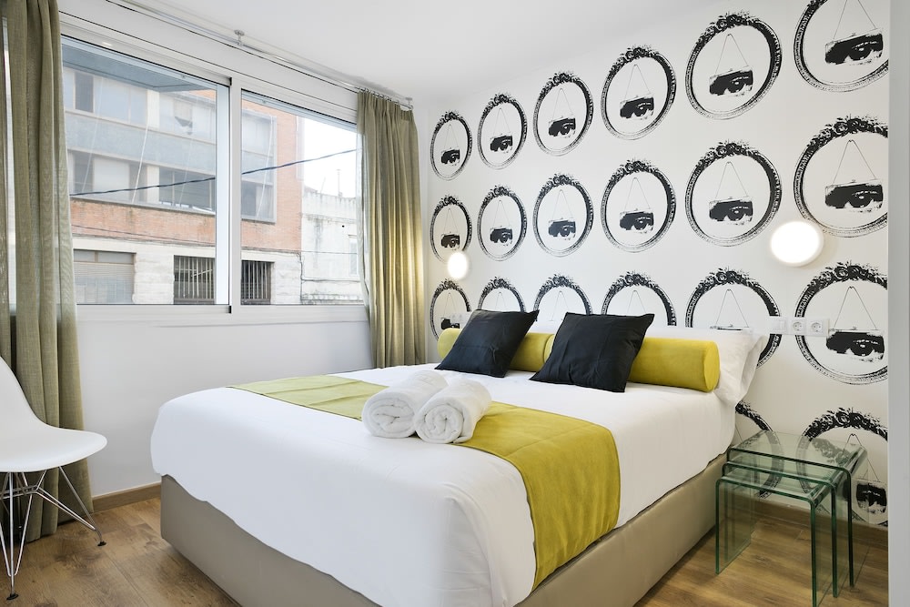 DragonTree Barcelona - apartamentos turisticos 5 min from the BEACH 2