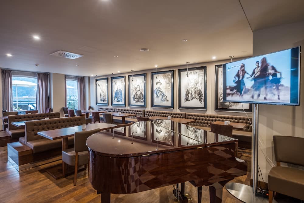 Vila Gale Porto Ribeira 4