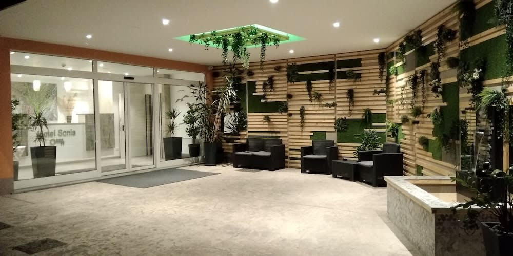 Hotel Sonia 2