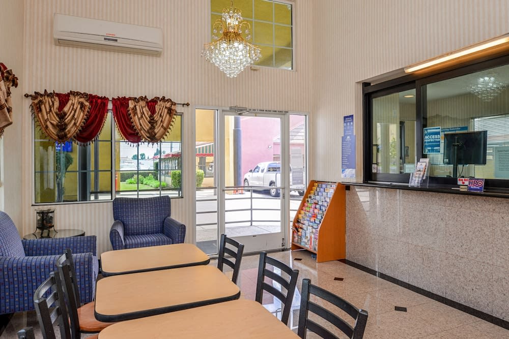 Americas Best Value Inn - Azusa/Pasadena 1