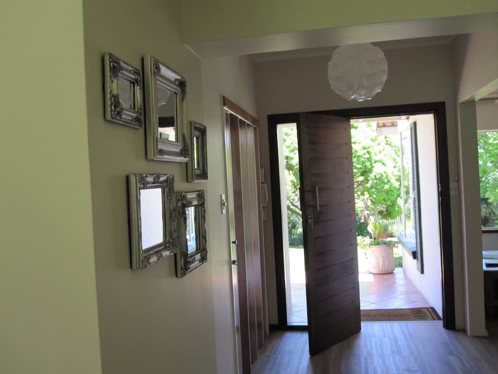 The Pecan Tree Guesthouse 2