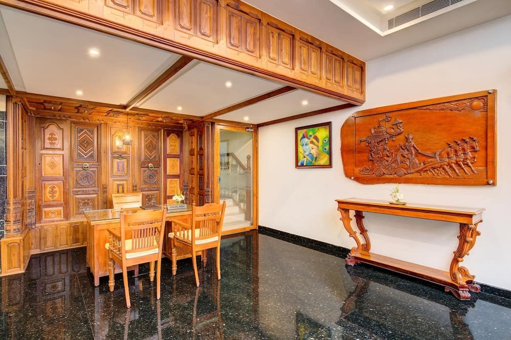 Sterling Guruvayur 2