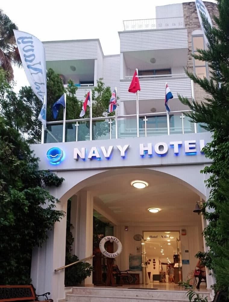 Navy Hotel 2