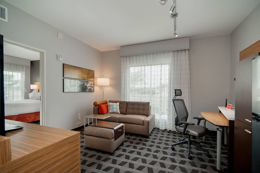 TownePlace Suites Fort Worth University Area/Medical Center 1