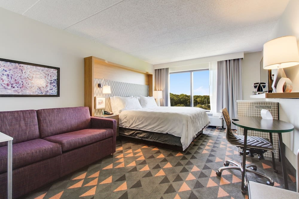 Holiday Inn CHICAGO NW CRYSTAL LK CONV CTR by IHG 2