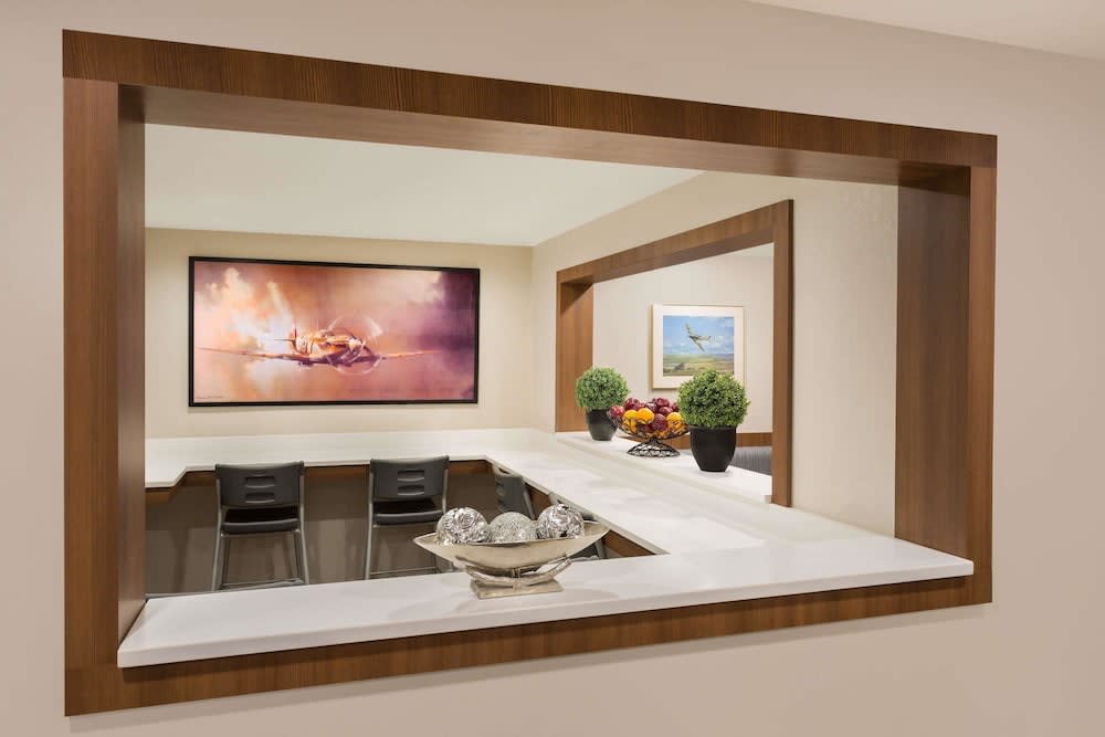 Microtel Inn & Suites by Wyndham 2