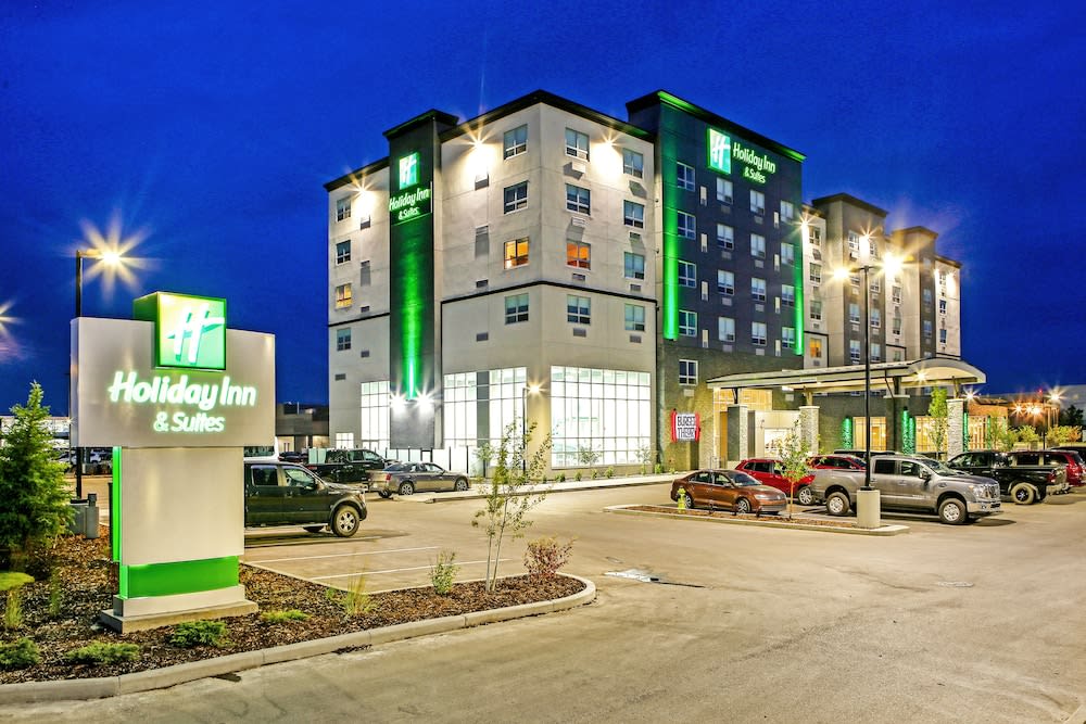 Holiday Inn & Suites CALGARY AIRPORT NORTH by IHG 1
