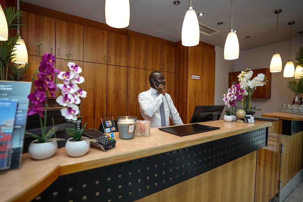 Hotel Miramar am Römer 3