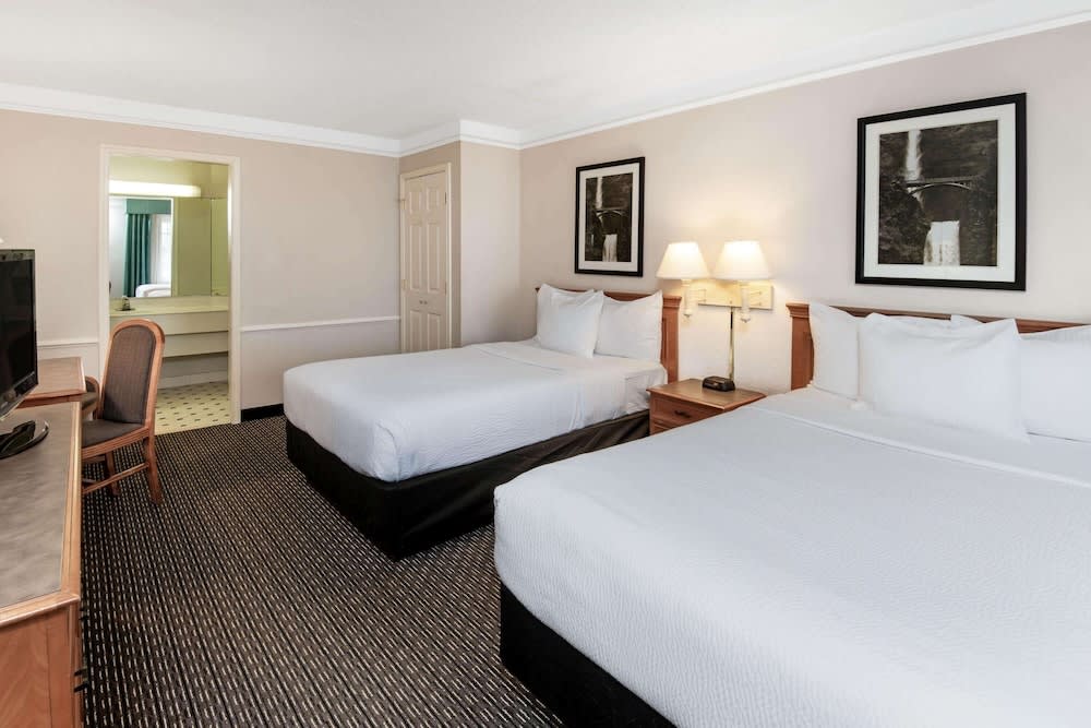 La Quinta Inn By Wyndham IH-10 West San Antonio TX 4