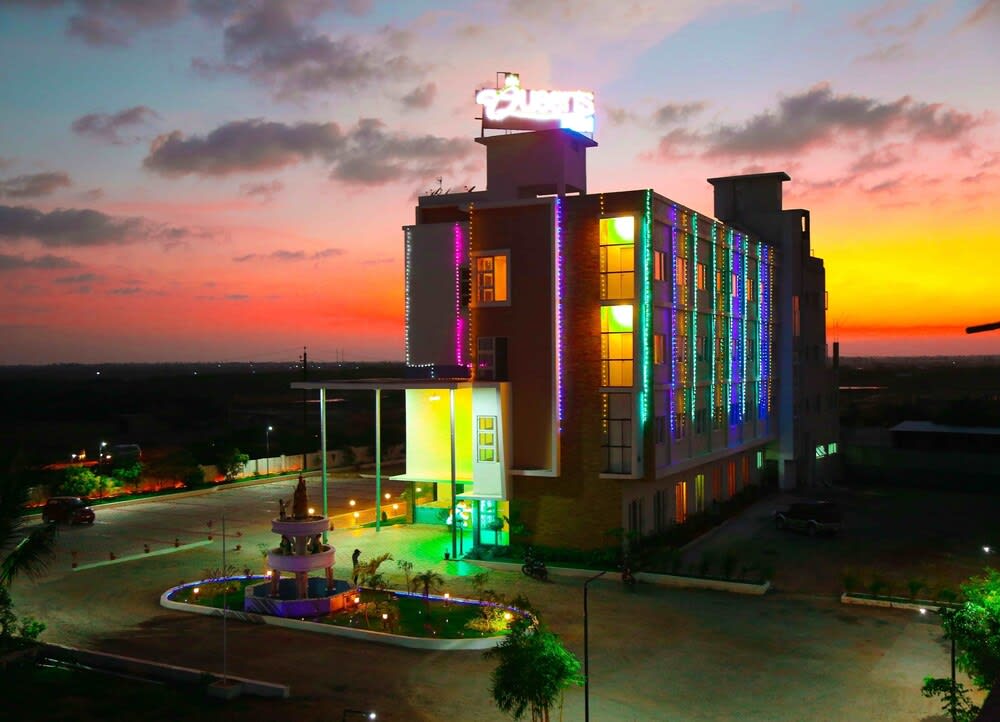 Hotel Queens Inn Velankanni 1